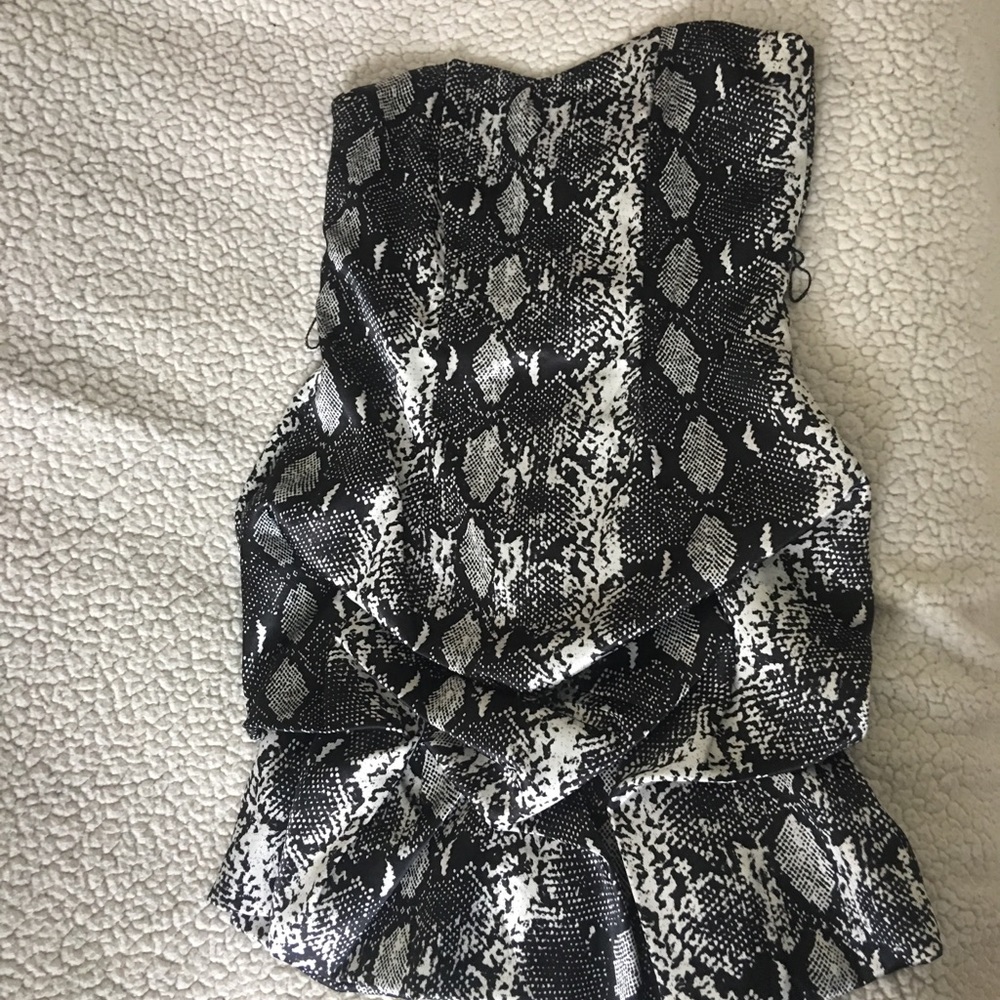 👗Prom👗 Black and white snake print dress.